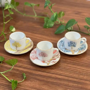 PRÉ-VENDA: Jogo 6 Xícaras de Café com Pires Cerâmica Ypê Colorido com Filete de Ouro 100ml Scalla