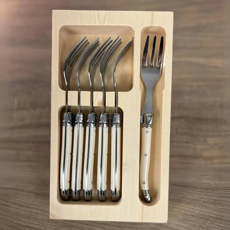 PRÉ-VENDA: Kit com 6 Garfos para Sobremesa Luxo Marfim Laguiole La Maison