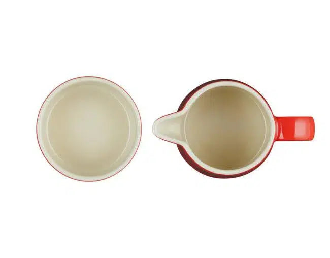 PRÉ-VENDA: Kit com Porta Creme 300ml e Açúcar 250ml Signature Cerâmica Vermelho Le Creuset