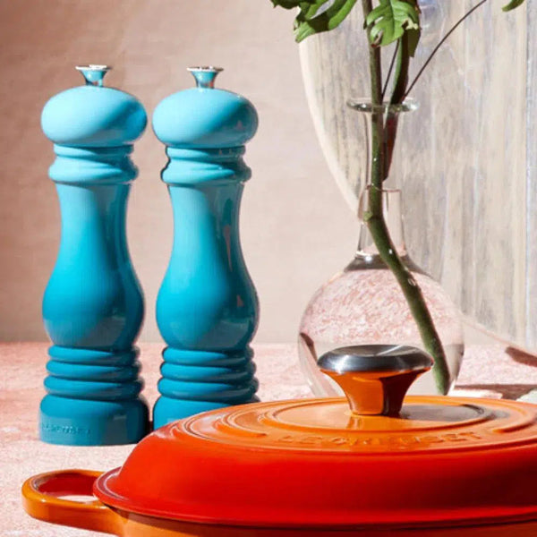 PRÉ-VENDA: Moedor de Sal Azul Caribe Le Creuset