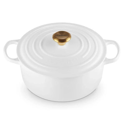 PRÉ-VENDA: Panela Le Creuset Redonda Signature Branca com Pegador Dourado 3,3L 22cm