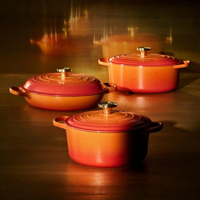 PRÉ-VENDA: Panela Le Creuset Redonda Signature Flamme Dorée com Pegador Dourado 6,7L 28cm