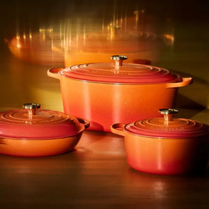 Panela Le Creuset Oval Signature Flamme Dorée com Pegador Dourado 6,3L 31cm