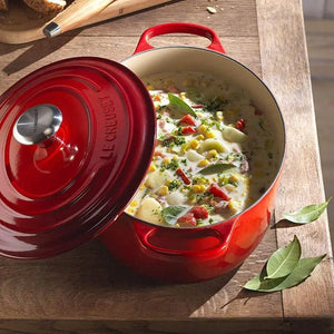 Panela Le Creuset Oval Signature Vermelha 8L 35cm