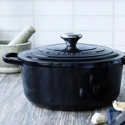 Panela Le Creuset Redonda Signature Black Onyx 2,4L 20cm