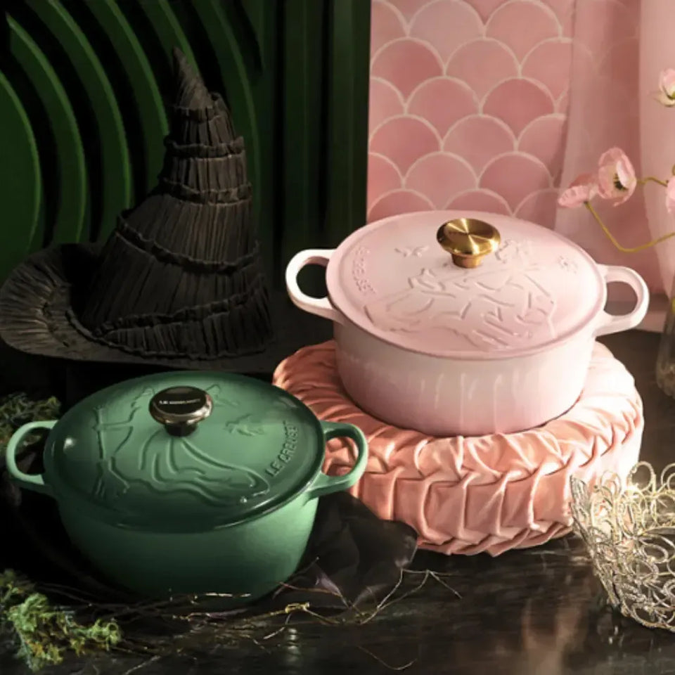 Panela Le Creuset Redonda Signature Glinda Wicked Collection Shell Pink 4,2L 24cm