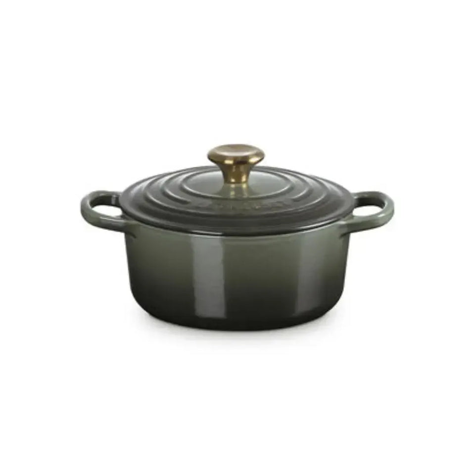 Panela Le Creuset Redonda Signature Thyme com Pegador Dourado 2,4L 20cm