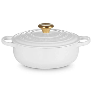 Panela Le Creuset Sauteuse Signature Branca com Pegador Dourado 24cm