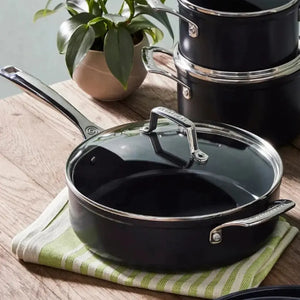 Panela Saute com Alça Antiaderente 26cm ENSC Le Creuset
