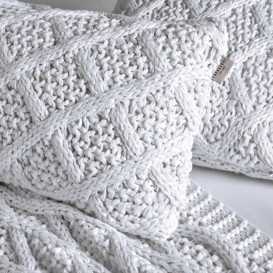 Peseira Donato 100% Algodão Branca 0,80x2,20m Trussardi