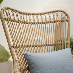 Poltrona com Pufe Mandola Rattan Bahali