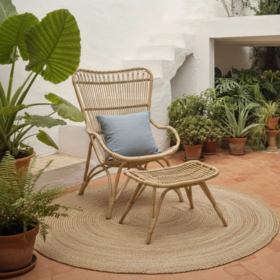 Poltrona com Pufe Mandola Rattan Bahali