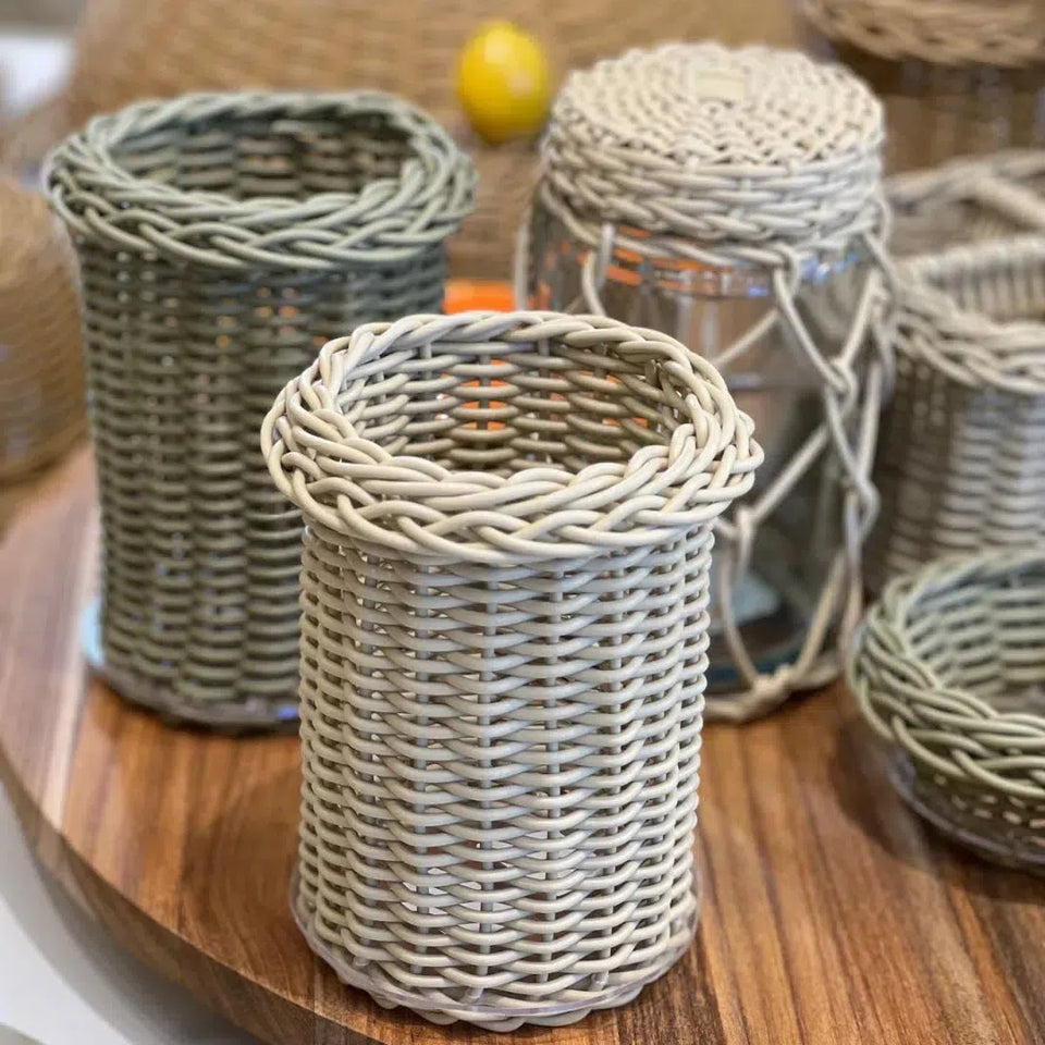 Porta Achocolatado Vime Trançado Camurça