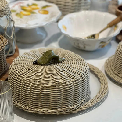 Porta Bolo Folha Vime Trançado Camurça G