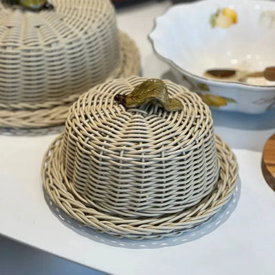 Porta Bolo Folha Vime Trançado Camurça P