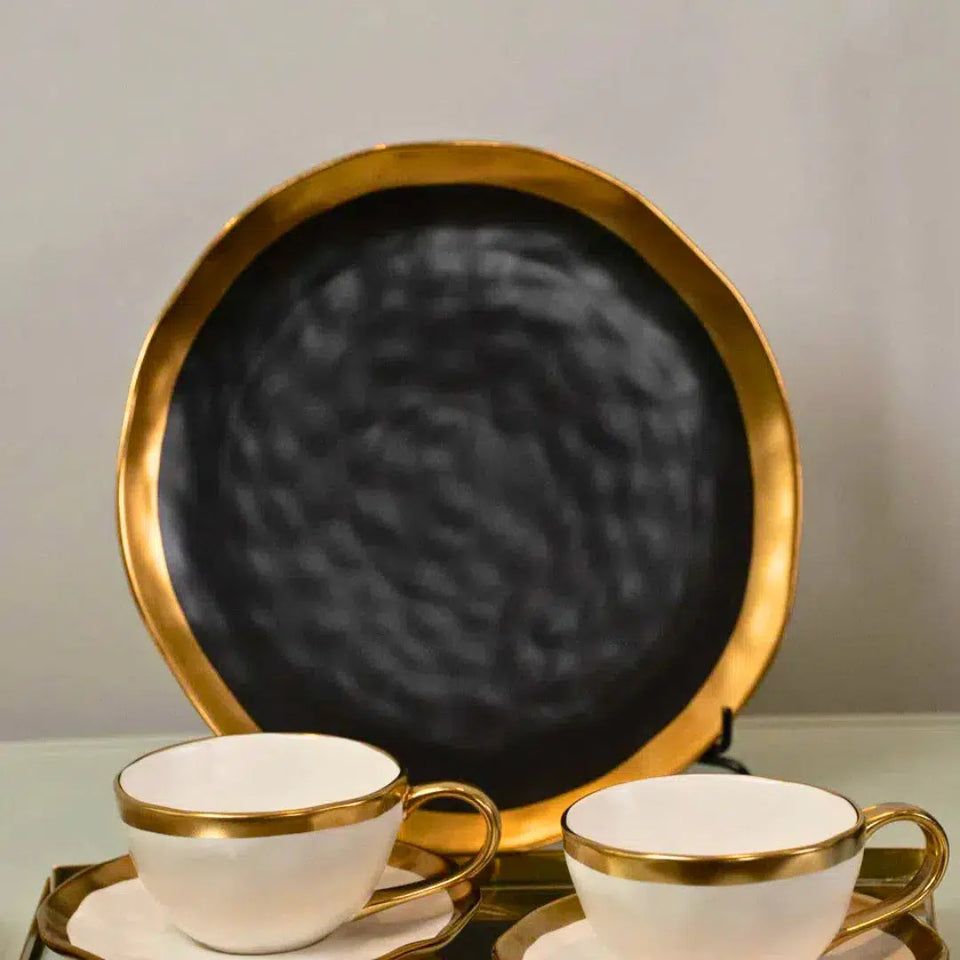 Prato Raso Porcelana Dubai Preto e Dourado 25cm