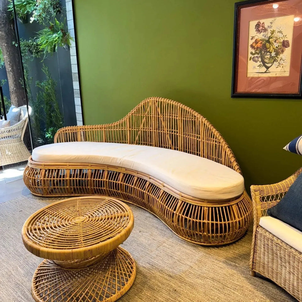 Sofá Curvo Mandola Rattan Trançado 250x80x110cm – Bahali – Let's Eat It