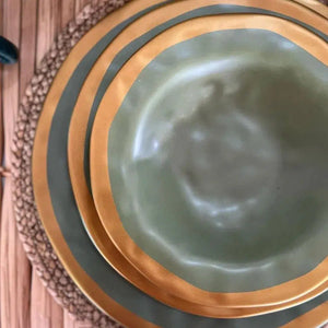 Sousplat Cerâmica Verde com Filete Amassada Cerâmica 34cm Scalla