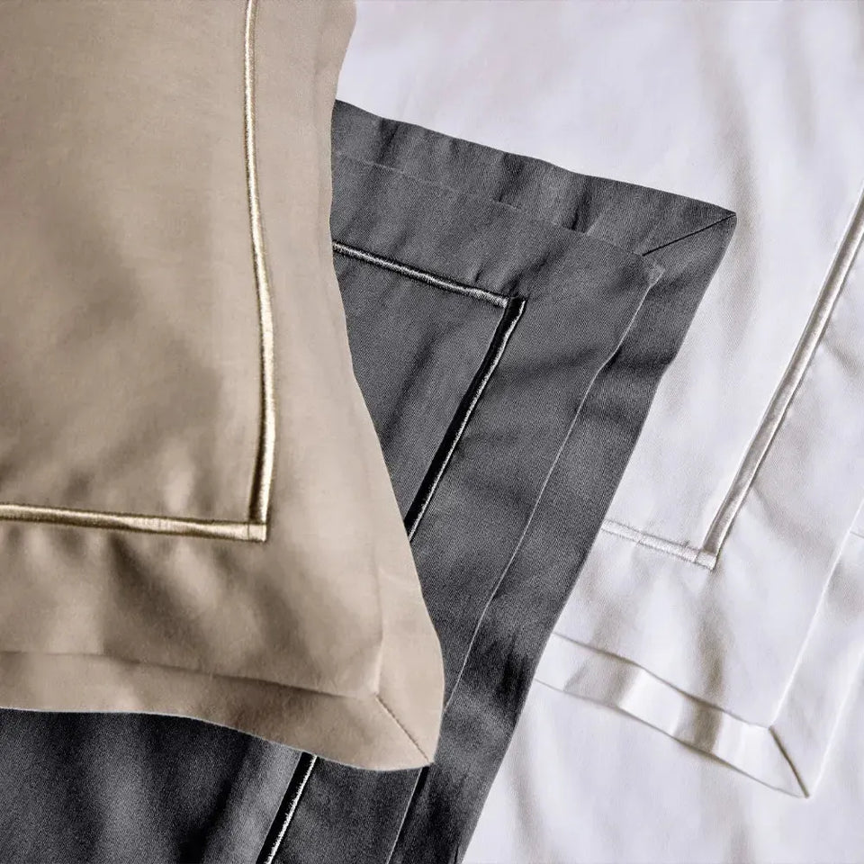 Super Fronha Doppio 300 Fios Cetim 100% Algodão Egípcio Branco 50x90cm Trussardi