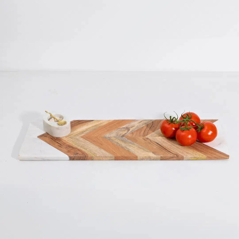 Tábua para Aperitivo Madeira e Mármore Branco Robuchon 60x20cm