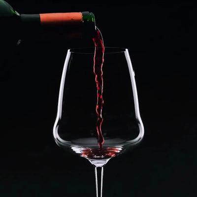 Taça Mozart em Puro Cristal para Cabernet Sauvignon Wine Expressions 1040ml