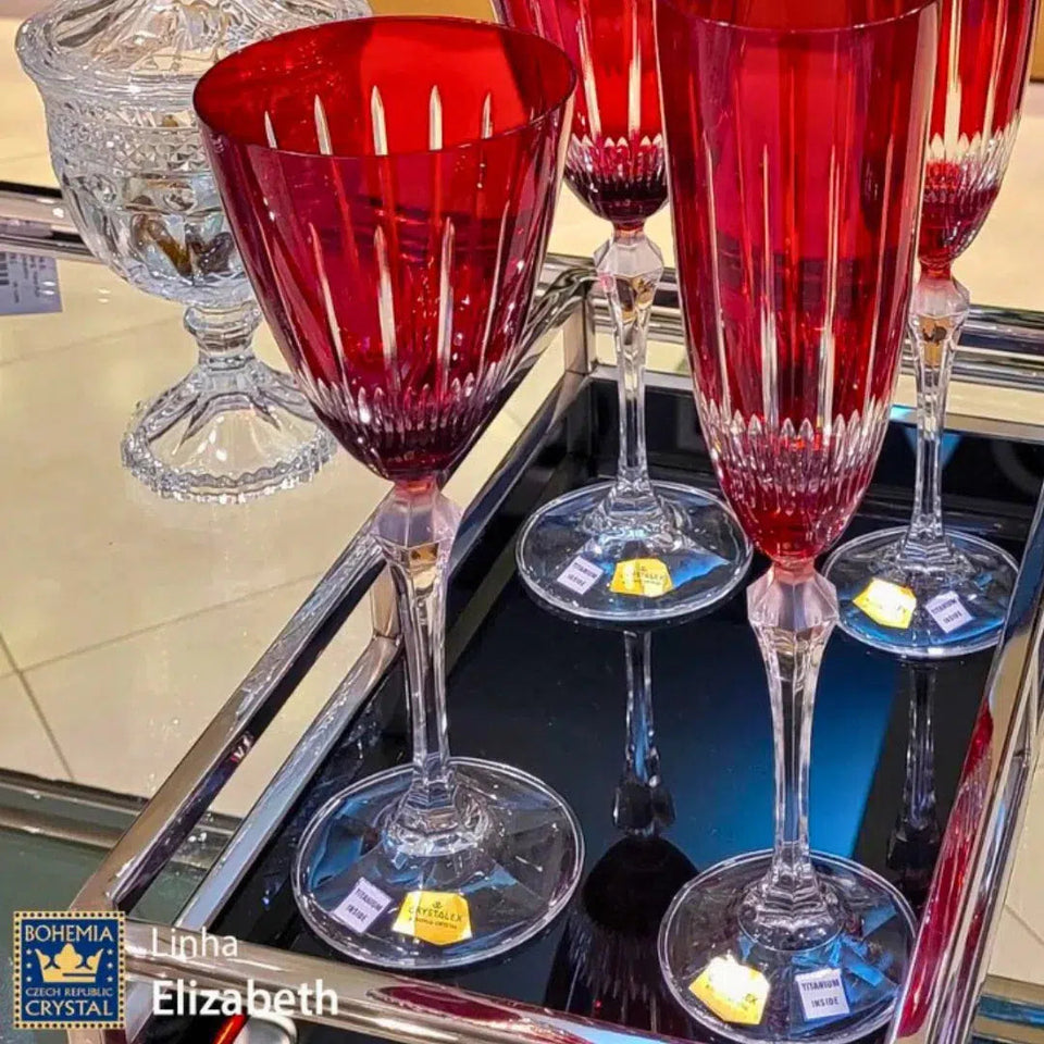 Taça para Água ou Vinho em Cristal Lapidado Bohemia Elizabeth Vermelho 350ml