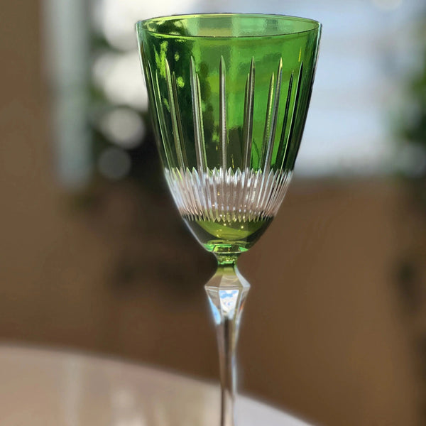 Taça para Vinho Tinto em Cristal Ecológico Lapidado Elizabeth Verde 250ml