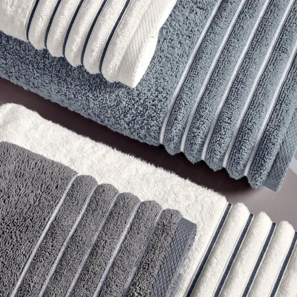 Toalha Banhão Palladio Branca / Adriatico Trussardi