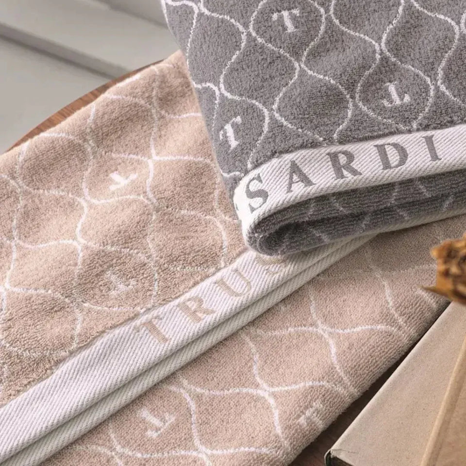 Toalha Rosto Speciale Rose / Branca Trussardi