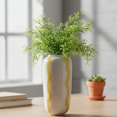 Vaso Cerâmica Branco com Listras Amarela 20x9 cm Tuut