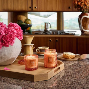 Vela Voluspa Pote de Vidro Grande Spiced Pumpkin Latte 100 Horas