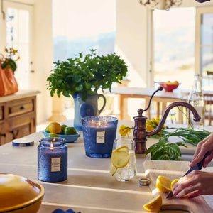 Vela Voluspa Vaso Pedestal 3 Pavios Mediterranean Lemon 80 Horas