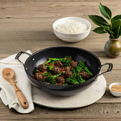 Wok com Alça Antiaderente 32cm ENSC Le Creuset