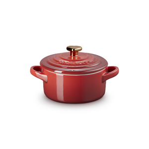 Mini Cocotte Cerâmica Vermelho com Pegador Coração Dourado Le Creuset