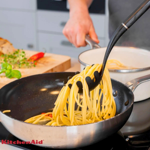 Pegador Colher para Massa Multiuso Preto KitchenAid