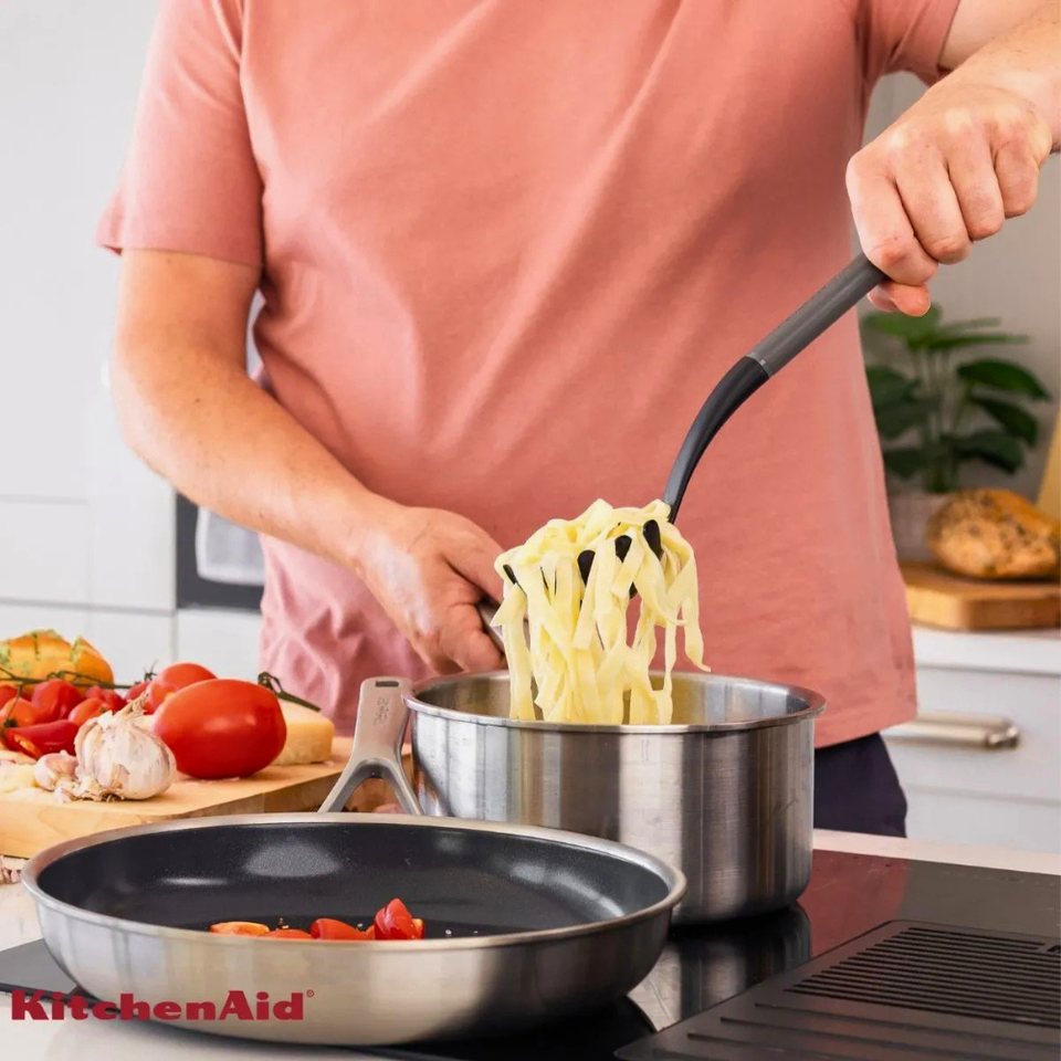 Pegador Colher para Massa Macarrão Multiuso Cinza KitchenAid