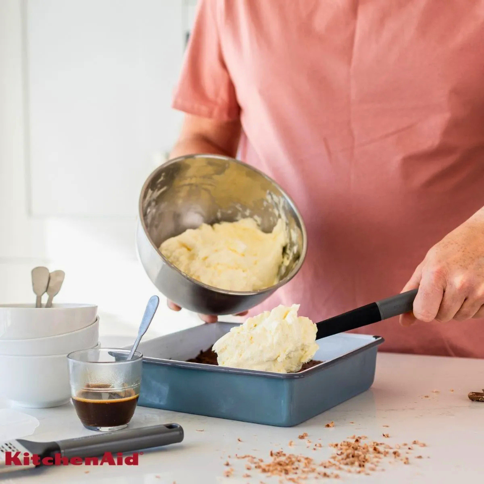 Espátula Clássica em Silicone Confeitaria Cinza KitchenAid