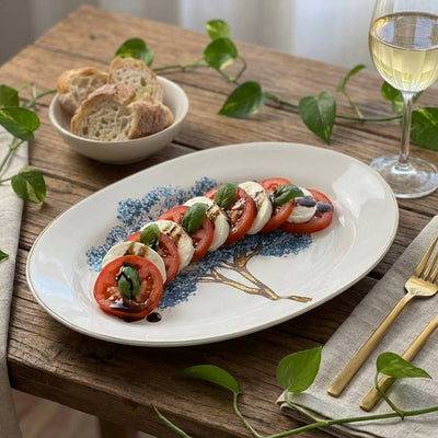 Travessa Média Cerâmica Ypê Azul com Filete de Ouro 39x27cm Scalla