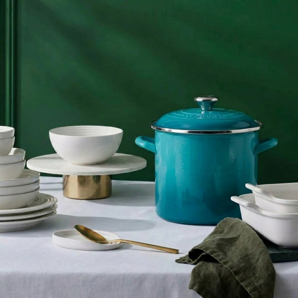 Kit Stockpot Bleu Riviera 26cm + 4 Bowls Redondos Branco 16cm Le Creuset