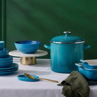 Kit Stockpot Bleu Riviera 26cm + 4 Bowls Redondos Azure 16cm Le Creuset