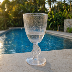 Taça Acrílico Detalhes Concha e Bolhas Transparente 350ml