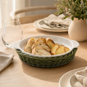 Travessa Redonda com Aba Cerâmica com Vime Trançado Oliva P