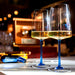 Kit com 2 Taças de Vinho em Cristal Linha Coloratta com Haste Azul 500ml Artemano