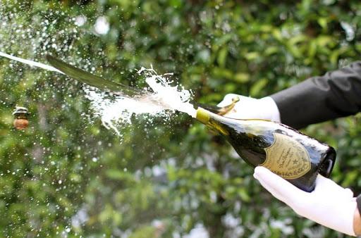 Sabre para Abrir Champagne com Caixa de Madeira – Pulltex